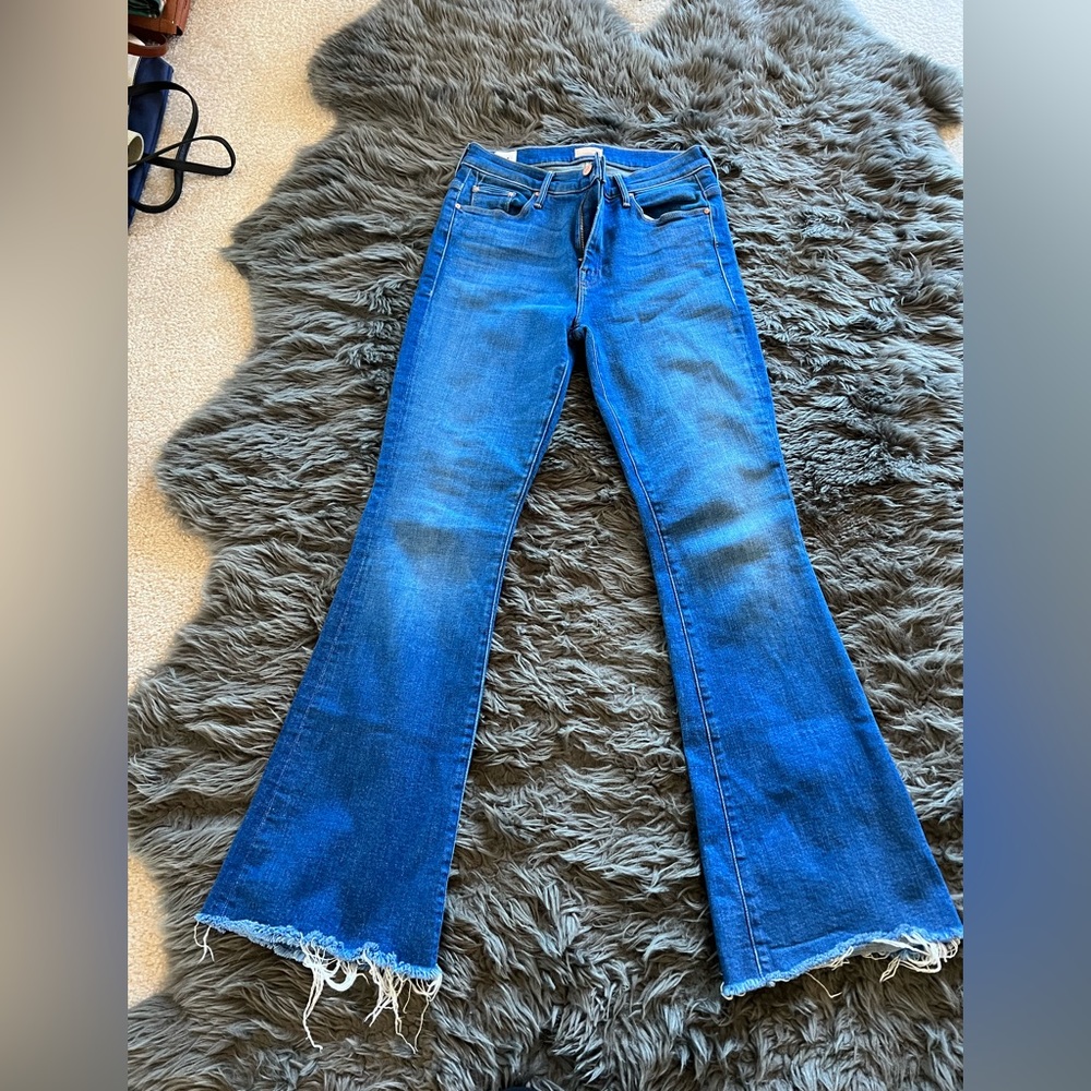 MOTHER The Weekender Fray Jeans